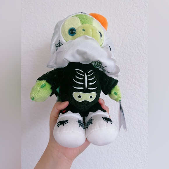 Shanghai Disney 2022 Halloween edition Duffy, olu and Shellie May plush - Picture 11 of 12